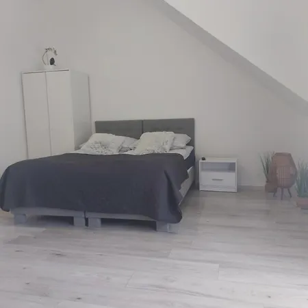 Pensión I Matdar Mikołajki